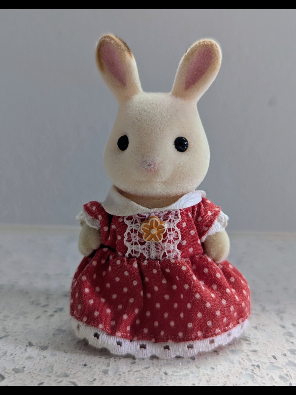Calico Critters Sylvanian Families White Rabbit Bunny Figure in Red Polka Dot